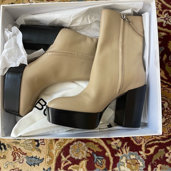 Aeyde Berlin Square Toe Heeled Boots - Picture 11 of 13